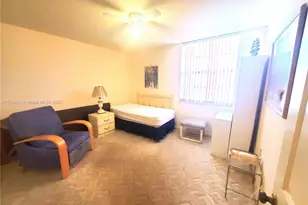 1705 Whitehall Dr, Davie, FL 33324 - Photo 23