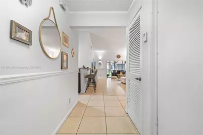 21240 Harbor Way #285-28, Aventura, FL 33180 - Photo 3