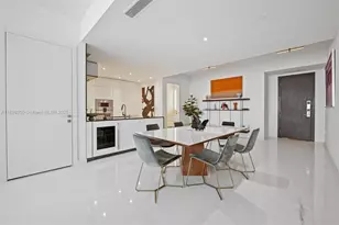300 Biscayne Blvd Way, Miami, FL 33131 - Photo 9