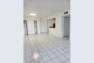 802 NW 87th Ave #420, Miami, FL 33172 - Photo 1