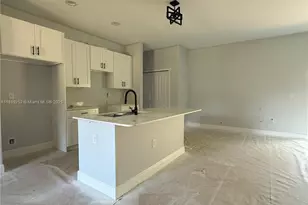 105 Ponoka St, Port Charlotte, FL 33954 - Photo 3