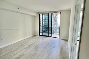 45 SW 9th St, Miami, FL 33130 - Photo 5