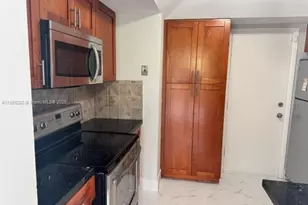 6060 S Falls Cir Dr, Lauderhill, FL 33319 - Photo 5