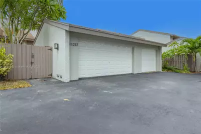 11237 SW 112th St #11237, Miami, FL 33176 - Photo 1