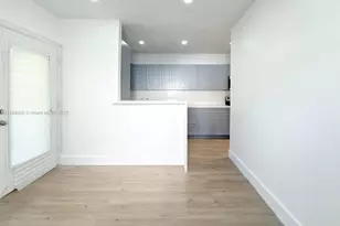 544 Michigan Ave, Miami Beach, FL 33139 - Photo 15