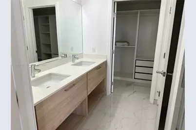 16385 Biscayne Blvd #1505, North Miami Beach, FL 33160 - Photo 35