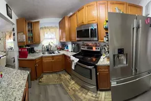 16450 Miami Dr, North Miami Beach, FL 33162 - Photo 13