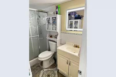 16450 Miami Dr #503, North Miami Beach, FL 33162 - Photo 9