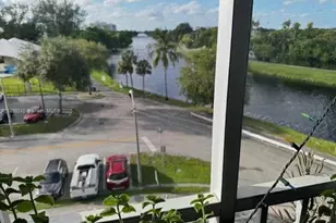 16450 Miami Dr, North Miami Beach, FL 33162 - Photo 3