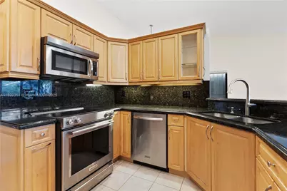 3709 Alcantara Ave #A-83, Doral, FL 33178 - Photo 13