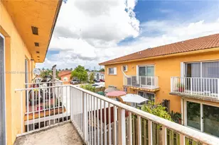 7666 W 34th Ln, Hialeah, FL 33018 - Photo 7