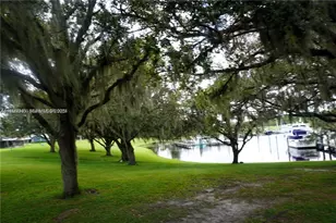 1060 S Capri Ct, Labelle, FL 33935 - Photo 31