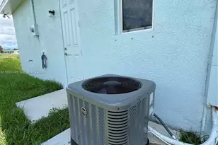 1060 S Capri Ct, Labelle, FL 33935 - Photo 27