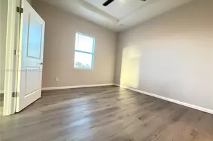 1025 Jupiter Lp, Labelle, FL 33935 - Photo 9