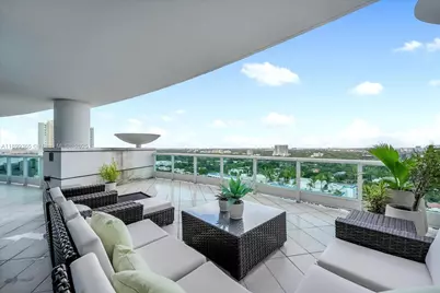 2127 Brickell Ave #2005, Miami, FL 33129 - Photo 31