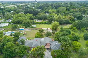 5400 Palm Tree Rd, Plantation, FL 33317 - Photo 3