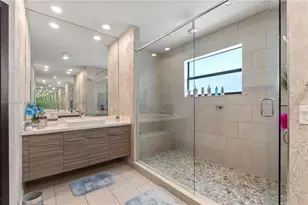 8975 NW 161st Terrace, Miami Lakes, FL 33018 - Photo 39