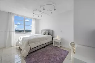 2750 NE 183rd St, Aventura, FL 33160 - Photo 9