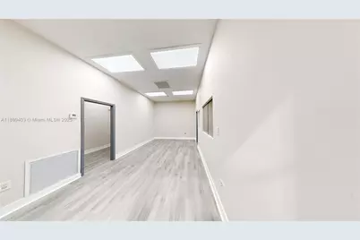 8115 NW 74th Ave, Medley, FL 33166 - Photo 7