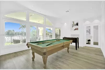 929 N Southlake Dr, Hollywood, FL 33019 - Photo 39