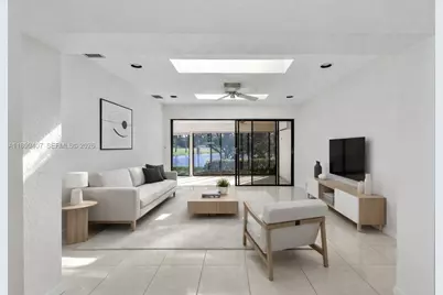 21686 Arriba Real #40-A, Boca Raton, FL 33433 - Photo 5