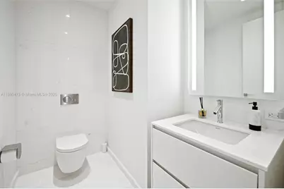 300 Biscayne Blvd Way #4909W, Miami, FL 33131 - Photo 21