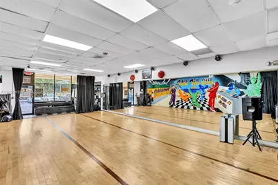 [Address not provided], Pembroke Pines, FL 33025 - Photo 5