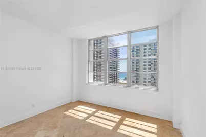 5700 Collins #10D, Miami Beach, FL 33140 - Photo 29