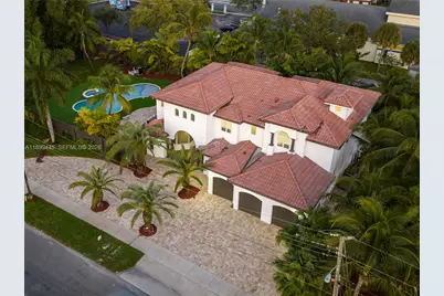 112 NW 14th Way, Dania Beach, FL 33004 - Photo 1