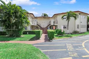 1635 NE Miami Gardens Dr, Miami, FL 33179 - Photo 1