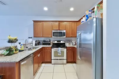 11628 NW 87th Ln, Doral, FL 33178 - Photo 11