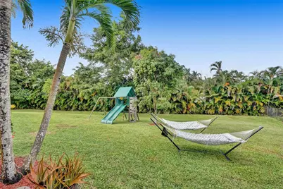 13751 Pine Meadow Ct, Davie, FL 33325 - Photo 91