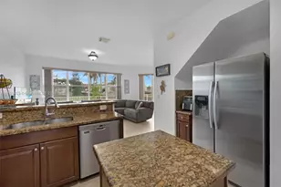 11470 NW 79th Ln, Doral, FL 33178 - Photo 17