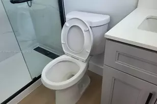 651 SW 14th St, Deerfield Beach, FL 33441 - Photo 5