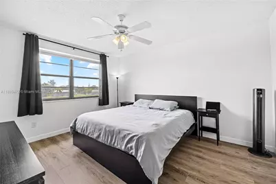 9814 W McNab Rd #204, Tamarac, FL 33321 - Photo 11