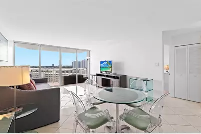 18021 Biscayne Blvd #1003, Aventura, FL 33160 - Photo 9