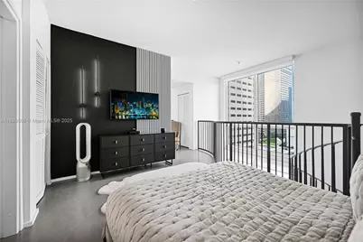 300 S Biscayne Blvd #L-1232, Miami, FL 33131 - Photo 27