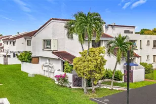 770 NW 106th Ave, Miami, FL 33172 - Photo 1