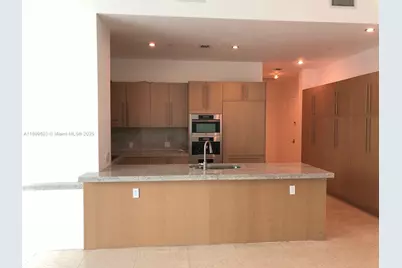 900 Brickell Key Blvd #2205, Miami, FL 33131 - Photo 7