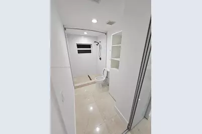 5754 NW 98th Ave, Doral, FL 33178 - Photo 29
