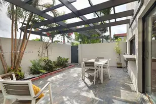 4732 SW 67th Ave, Miami, FL 33155 - Photo 3