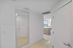 16385 Biscayne Blvd, North Miami Beach, FL 33160 - Photo 21