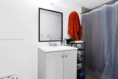 6108 NW 8th St, Margate, FL 33063 - Photo 25