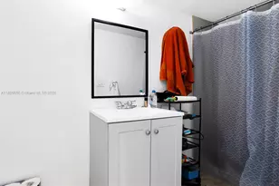 6108 NW 8th St, Margate, FL 33063 - Photo 25