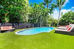 11975 W Biscayne Canal Rd, Miami, FL 33161 - Photo 13