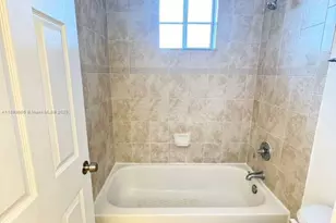 2962 NW 35th Ave, Lauderdale Lakes, FL 33311 - Photo 27