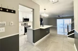 21643 Cypress Rd, Boca Raton, FL 33433 - Photo 3