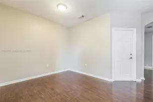 24066 SW 109th Ct, Homestead, FL 33032 - Photo 7