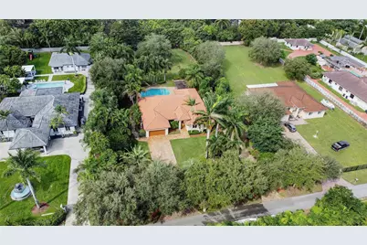 27320 SW 153rd Ave, Homestead, FL 33032 - Photo 9