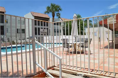 303 Racquet Club Rd #113, Weston, FL 33326 - Photo 37